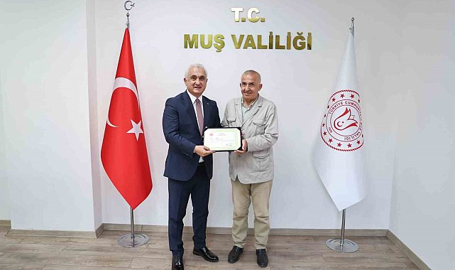 Muş Valiliği makam şoförü emekliye ayrıldı