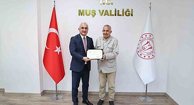 Muş Valiliği makam şoförü emekliye ayrıldı