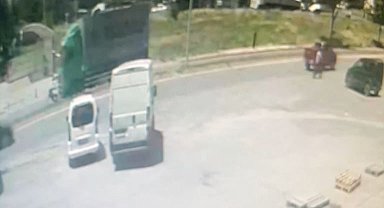 Nakliye kamyonu yayaya çarptı: 1 kişi ağır yaralı