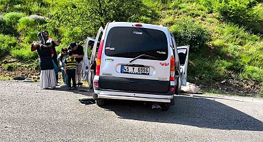 Navigasyonun yanlış yola yönlendirdiği aileyi taşıyan araç kaza yaptı: 5 yaralı