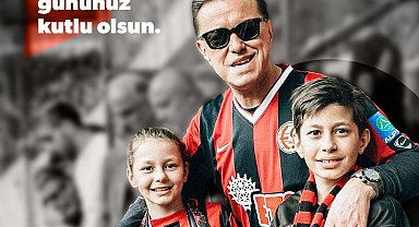 Nebi Hatipoğlu'nun 'Babalar Günü' mesajı