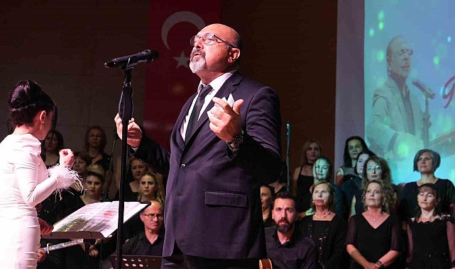 Neşet Ertaş Keçiören'de türkülerle anıldı