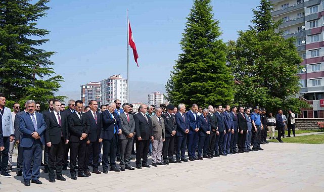 Niğde'de Kurban Arifesinde şehitlik ziyaret edildi