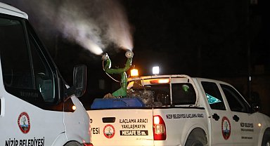 Nizip Belediyesi, sinek, sivrisinek ve haşere sorununa karşı ilaçlama yaptı