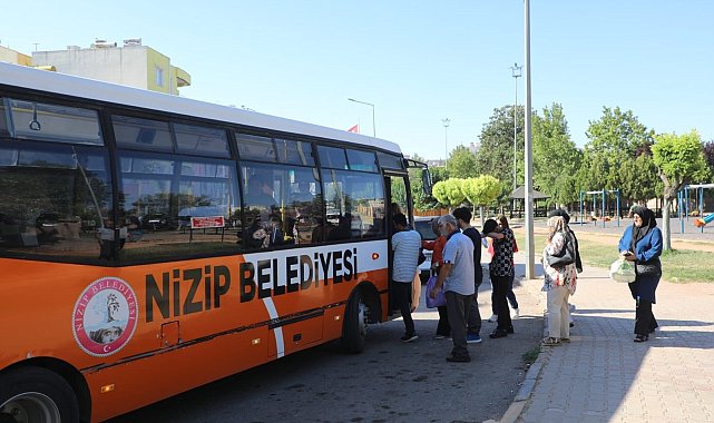 Nizip Belediyesi'nden YKS adaylarına ulaşım desteği