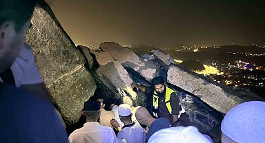 Nur Dağı hacı adaylarının akınına uğruyor