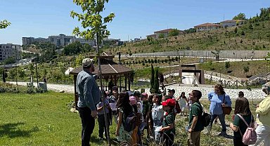 Öğrenciler botanik bahçesinde doğayı keşfetti