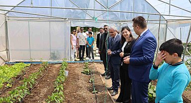 Öğrenciler bu bahçede sebze ve meyve yitiştirecek