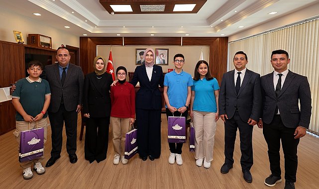 Öğrenciler Vali Yiğitbaşı'na "Lavanta"yı sordu