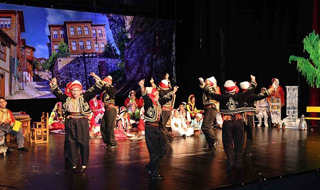 Öğrencilerden sanat dolu gece