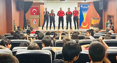 Öğrencilere jandarma mesleği tanıtıldı