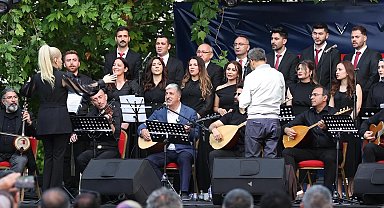 Öğretmenler korosundan unutulmaz türkü gecesi