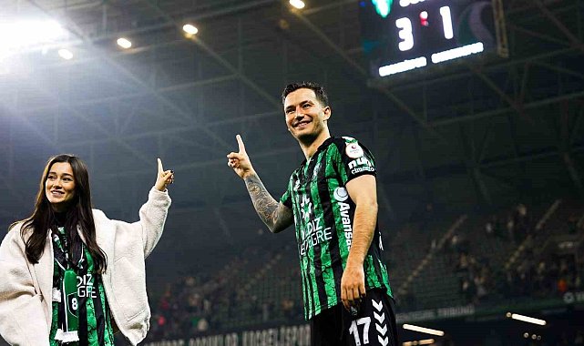 Oğulcan Çağlayan, Kocaelispor'da kaldı