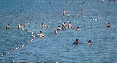 Onlarca boğulma vakasına müdahale eden profesör uyardı: "Deniz keyfiniz faciaya dönüşmesin"