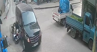 Ordu'da motosiklet ile panelvan çarpıştı: 2 yaralı