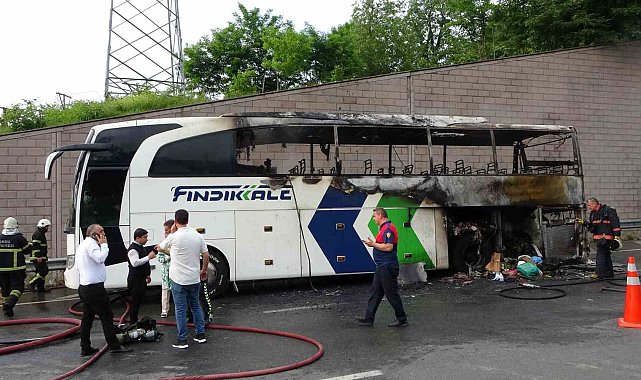 Ordu'da yolcu otobüsü alev alev yandı