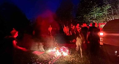 Ormanda kaybolan 10 kişilik grubu ekipler buldu