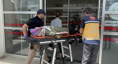 Otomobil şarampole devrildi: 8 yaralı