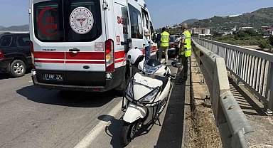 Otomobille motosiklet çarpıştı: 1 yaralı
