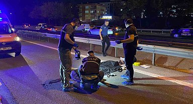 Otoyoldan karşıya geçerken otomobilin çarptığı bir kişi hayatını kaybetti