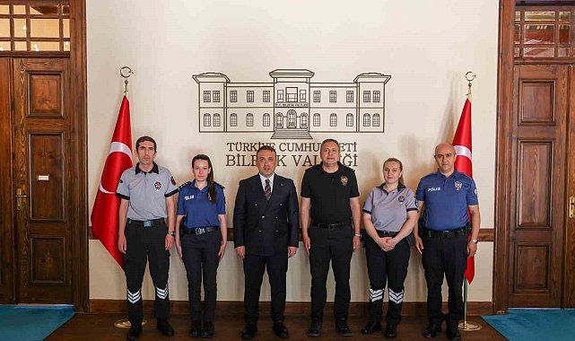 Özel güvenlik görevlilerini kabul etti