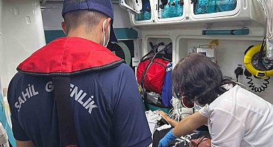 Özel teknede rahatsızlanan vatandaşa tıbbi tahliye