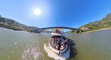 Petek Genç gezi ve kamp programları başladı