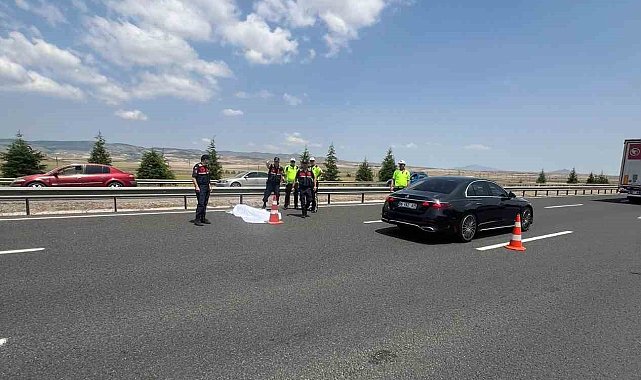 Polatlı otobanda otobüsün çarptığı yaya hayatını kaybetti