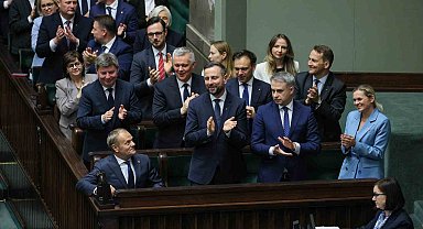 Polonya'da Tusk hükümeti güvenoyu aldı