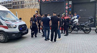 "Askeriz" diyen şahıslar hesap ödemeyince kavga çıktı: 5 yaralı