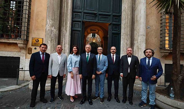 "Doğu ile Batının Buluştuğu Köprü: Mistisizm" sempozyumu Roma'da gerçekleştirildi