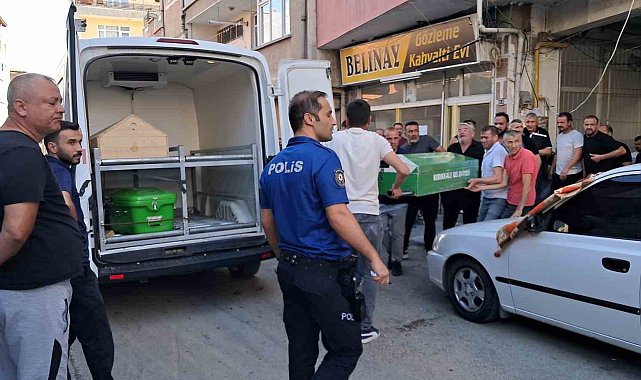 "Kanepeden düştü" denildi, cinayet çıktı: 3 gözaltı