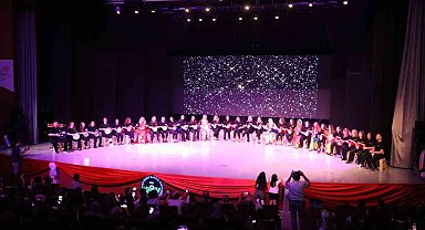 "Sanatın Işığında Öğretmenler" programı büyük beğeni topladı