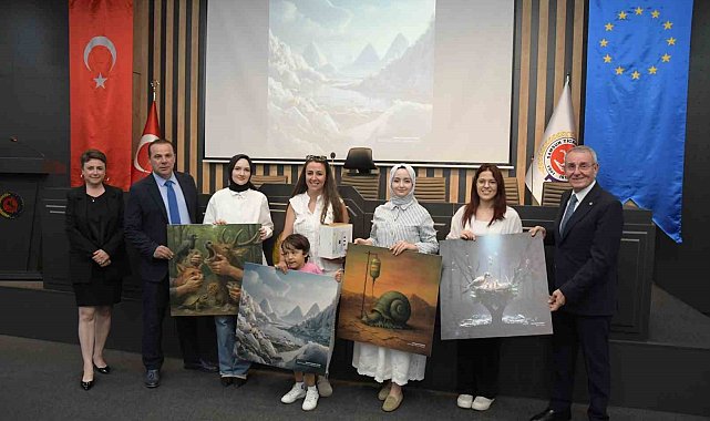 "Yeni Bir Perspektif: Görünenin Ötesi" yarışmasının kazananları ödüllerini aldı