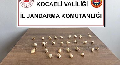 Rahatsızlanınca midesinde kapsül kapsül uyuşturucu çıktı