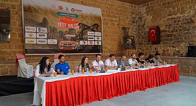 Ralli pilotları öğrencilerle buluştu