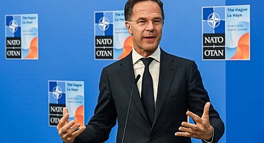 Rutte: "Müttefikler, savunmaya GSYİH'nin yüzde 5'ini tahsis etmeyi kabul etti"