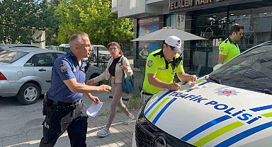 Sabah saatlerinde alkollü kadın sürücünün kullandığı araç tatlıcı dükkânına daldı, faciadan dönüldü