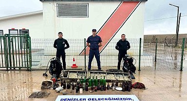 Sahil Güvenlik ekiplerinden Çevre Günü'ne özel deniz temizliği