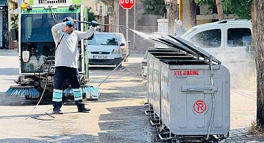 Şahinbey Belediyesi temizlik işleri ekipleri bayram boyunca görev başındaydı