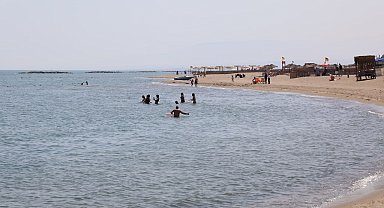 Sakarya sahillerinde bayram nöbeti: 12 boğulma vakasına müdahale edildi, 15 kayıp çocuk kurtarıldı