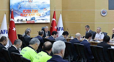 Sakarya'da asayiş toplantısı: Bayram tedbirleri masaya yatırıldı