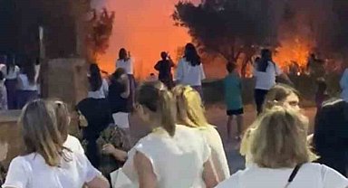 Şalvar gecesi zehir oldu...Havai fişekler köyü yakıyordu