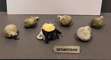 Samsun'da bir araçta 1 kilo metamfetamin ele geçirildi: 3 gözaltı