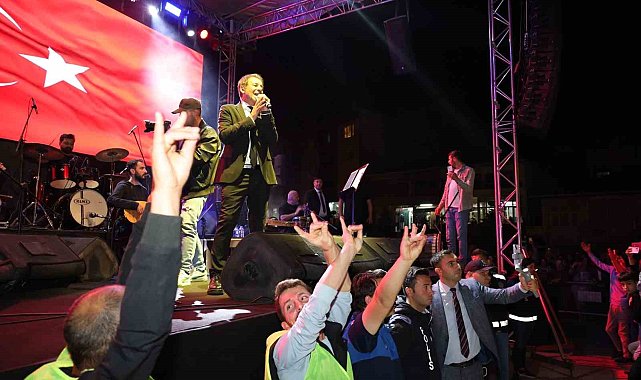 Samsun'da Mustafa Yıldızdoğan rüzgarı