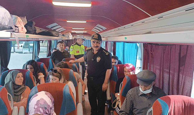 Samsun'da yolcu otobüslerinde emniyet kemeri denetimi