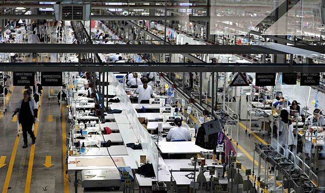Sanayi üretimi yıllık yüzde 3,3 arttı