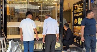 Şanlıurfa'da pompalı tüfekle kuyumcuya soygun girişimi