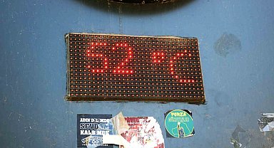 Şanlıurfa'da termometreler 52 dereceyi gösterdi