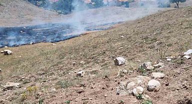 Sarıkaya'da 2 farklı noktada çıkan yangın söndürüldü